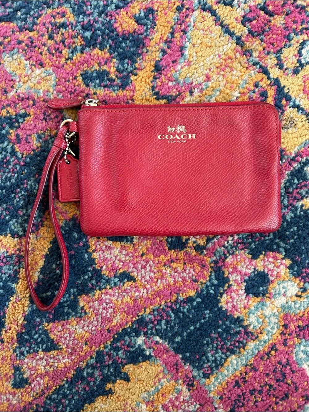Coach | Women’s Red Leather Top Zip Wristlet Wallet Gold Logo Red Hand Tag OS